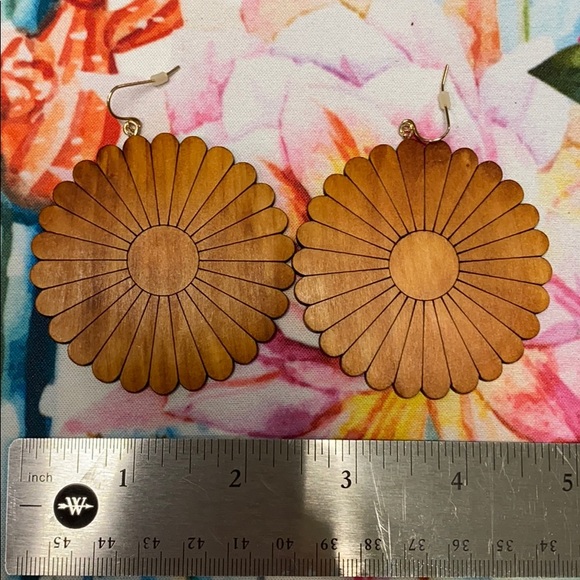Jewelry - Free with Bundle! Large wood boho flower earrings